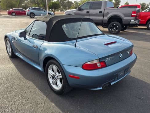 Used 2001 BMW Z3 2.5i RWD image 3