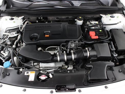 Used 2022 Honda Accord Sport image 38