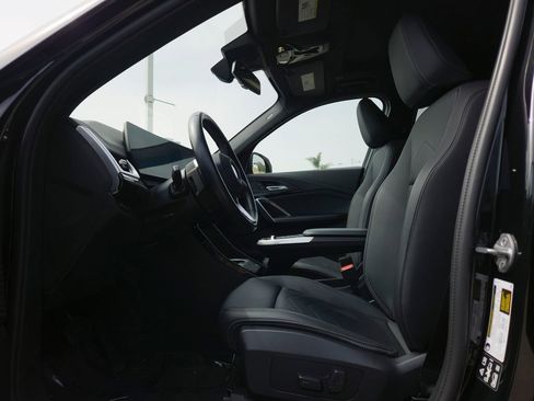 Used 2025 BMW X1 xDrive28i w/ Convenience Package image 8