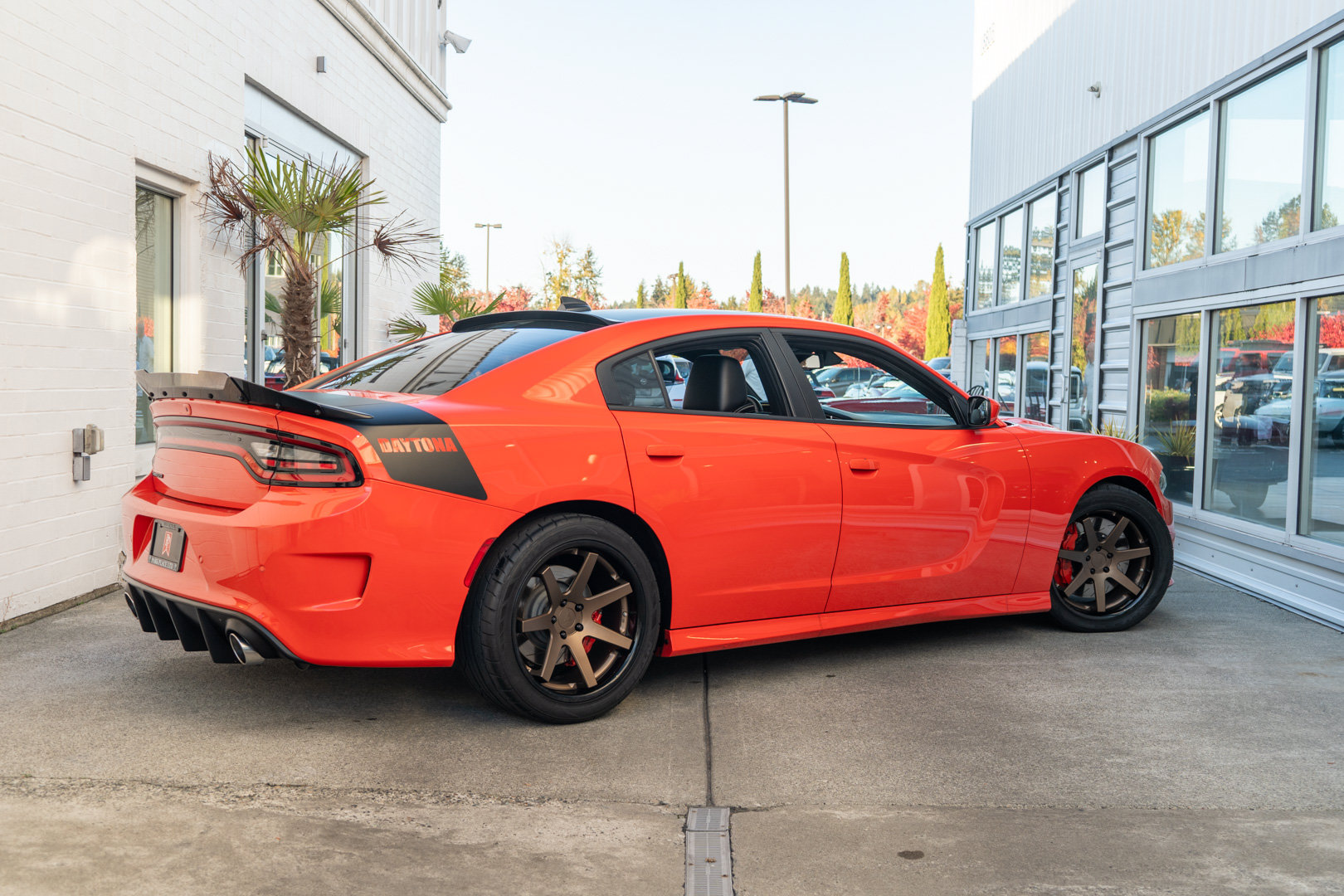 Used 2017 Dodge Charger R/T RWD image 7