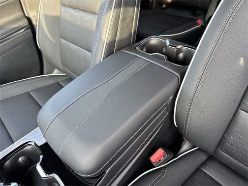 New 2026 Buick Enclave Sport Touring w/ Super Cruise Package image 21