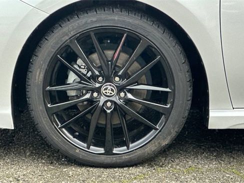 Used 2021 Toyota Camry XSE image 26