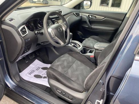Used 2014 Nissan Rogue SV image 12