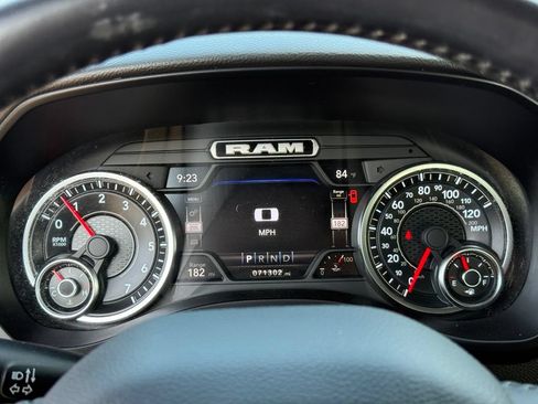 Used 2022 RAM 1500 Big Horn w/ Night Edition AWD/4WD image 19