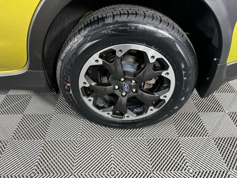 Used 2021 Subaru Crosstrek 2.0i Premium w/ Moonroof Package image 35