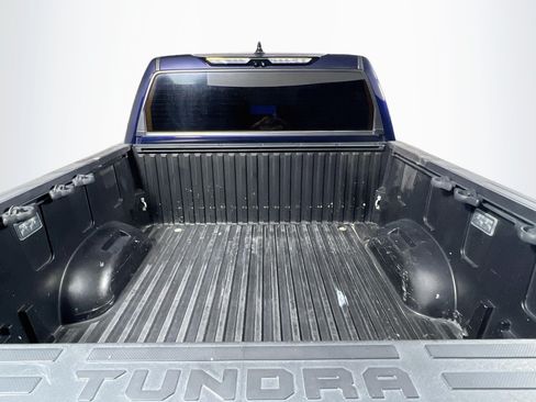 Used 2022 Toyota Tundra Platinum w/ Advanced Package AWD/4WD image 33