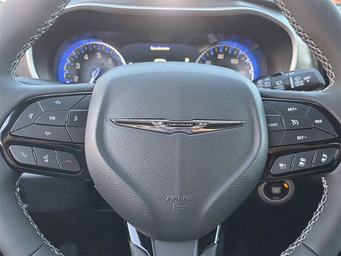 New 2026 Chrysler Pacifica Select w/ S Appearance Package image 22