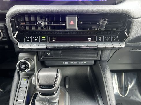 Used 2024 Toyota Land Cruiser AWD/4WD image 20