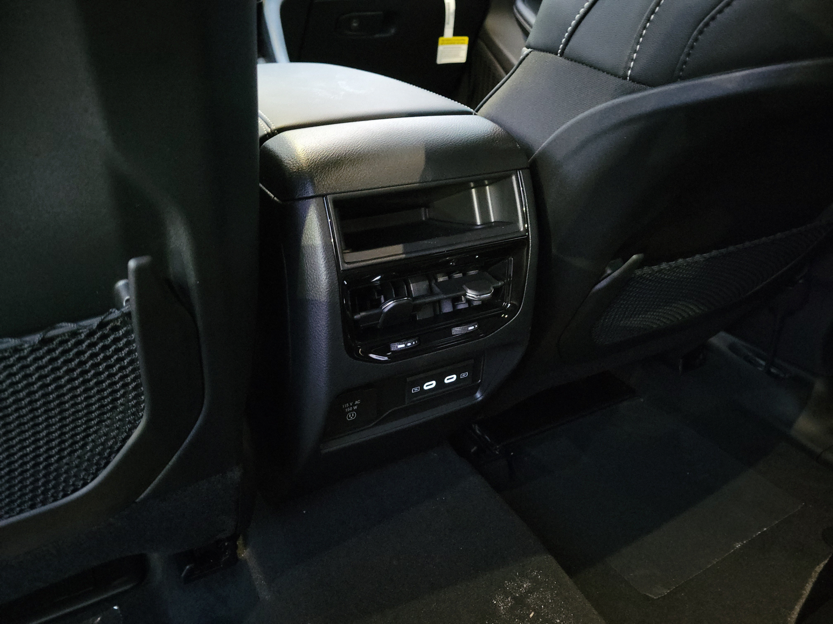 New 2027 Jeep Grand Cherokee Limited w/ Limited Altitude Package RWD image 11