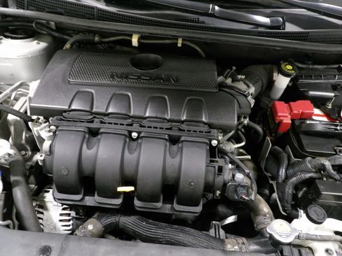 Used 2018 Nissan Sentra S FWD image 17