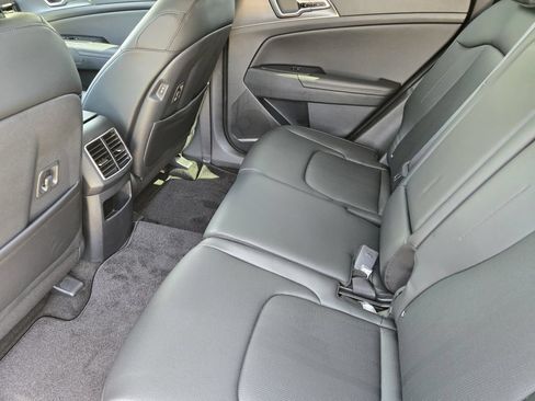 New 2026 Kia Sportage EX FWD image 19