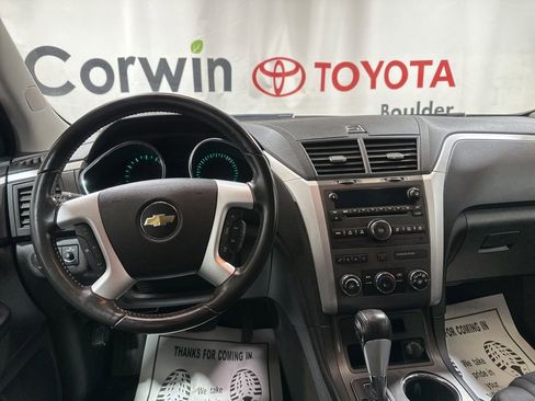 Used 2012 Chevrolet Traverse LT image 31