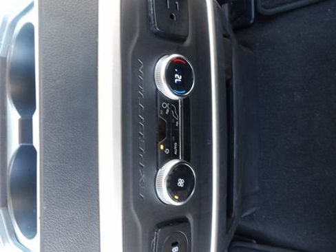 Certified 2024 Ford Expedition Max XLT image 42