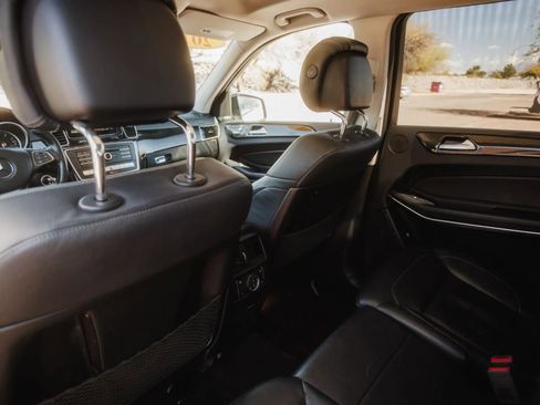 Used 2018 Mercedes-Benz GLS 550 4MATIC w/ Driver Assistance Package image 29