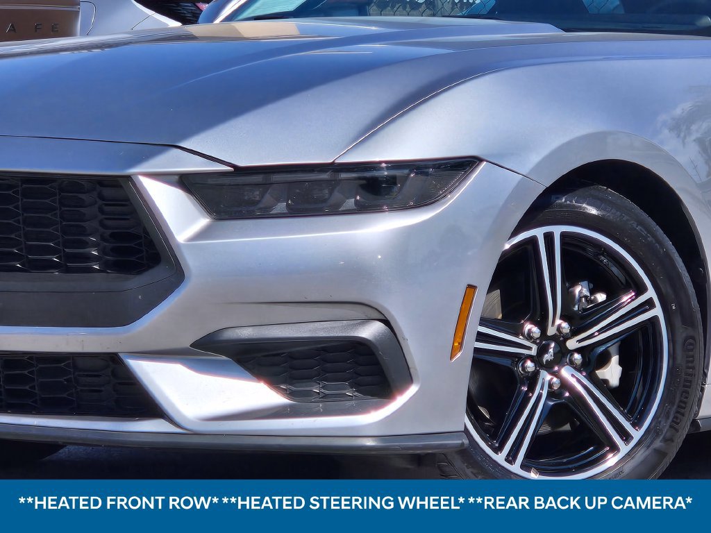 Used 2025 Ford Mustang Premium RWD image 2
