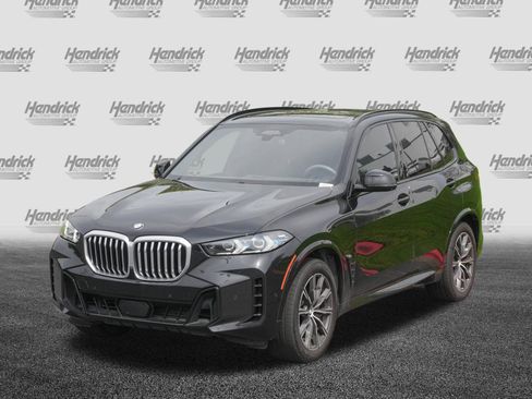 Certified 2024 BMW X5 sDrive40i w/ M Sport Package RWD image 5