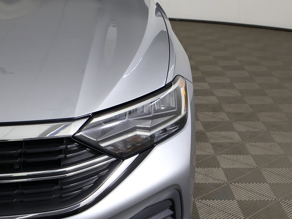 Used 2023 Volkswagen Jetta SE FWD image 13