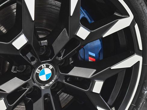 Used 2025 BMW M340i xDrive AWD/4WD image 8