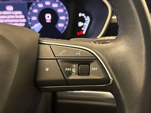 Used 2021 Audi Q3 2.0T Premium w/ Convenience Package AWD/4WD image 30