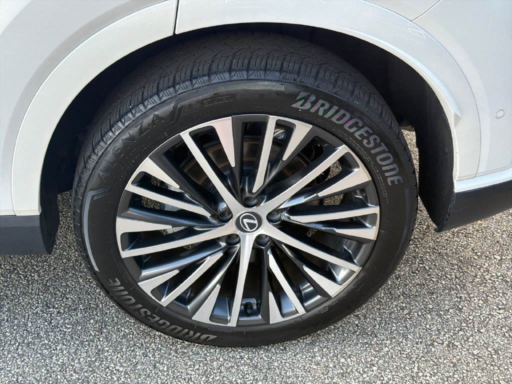 Used 2023 Lexus RX 350 Premium Plus w/ Cold Area Package FWD image 19