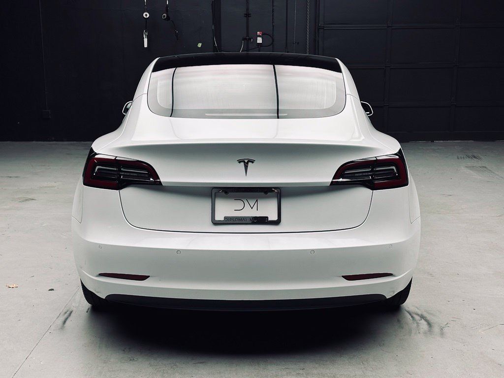 Used 2018 Tesla Model 3 Long Range RWD image 6