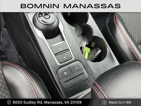 Used 2025 Ford Escape ST-Line image 7