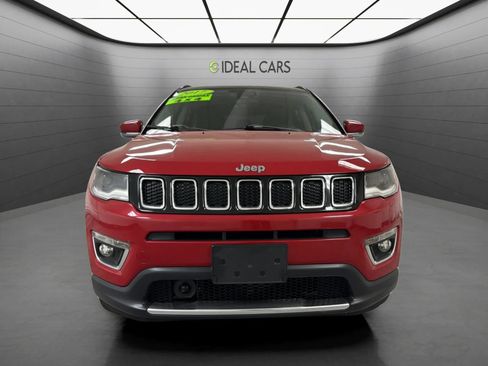 Used 2017 Jeep Compass Limited AWD/4WD image 2