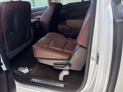 Used 2016 Chevrolet Suburban LTZ image 6