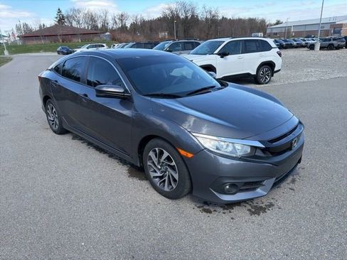 Used 2017 Honda Civic EX image 5