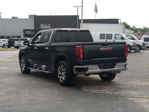 Used 2023 GMC Sierra 1500 SLT w/ SLT Premium Package AWD/4WD image 7