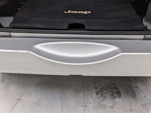 Used 2012 Jeep Wrangler Unlimited Sahara w/ Dual Top Group image 6