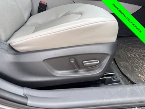 Used 2022 Toyota Camry XLE FWD image 20