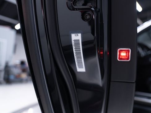 Used 2015 Bentley Continental GT image 20