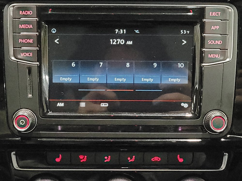 Used 2017 Volkswagen Jetta SEL FWD image 25