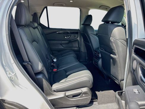 Certified 2025 Honda Pilot EX-L image 31