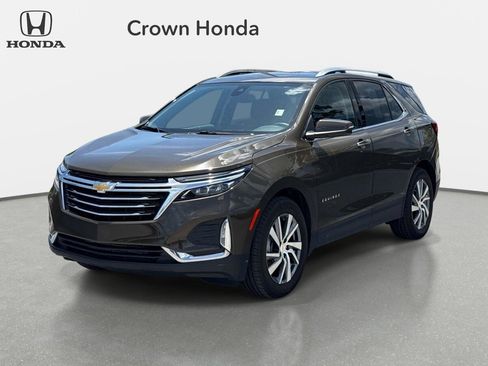 Used 2024 Chevrolet Equinox Premier FWD image 1