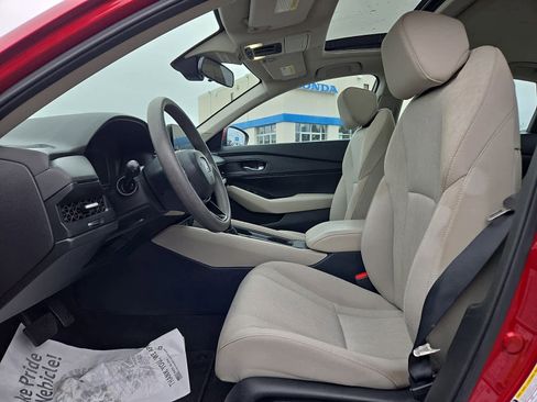 Used 2024 Honda Accord EX image 15