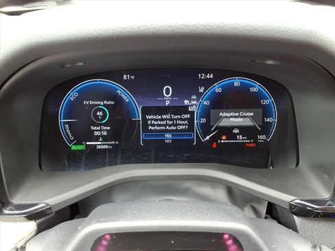 Certified 2025 Toyota Camry XLE w/ Premium Plus Package FWD image 18