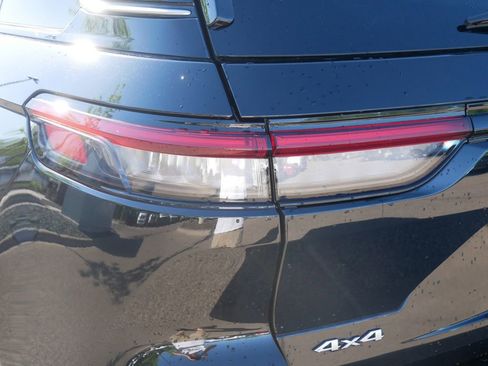 Certified 2023 Jeep Grand Cherokee Summit w/ Adv Protech Group IV image 15