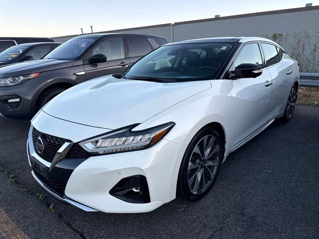 Used 2020 Nissan Maxima Platinum w/ Sport Mat Group FWD image 1