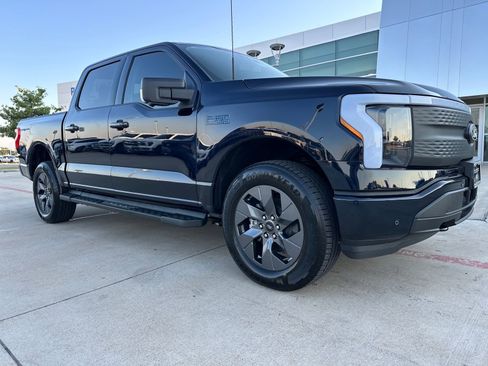 New 2025 Ford F150 Lightning Flash image 6