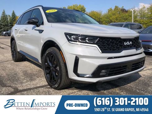 Used 2022 Kia Sorento SX image 1
