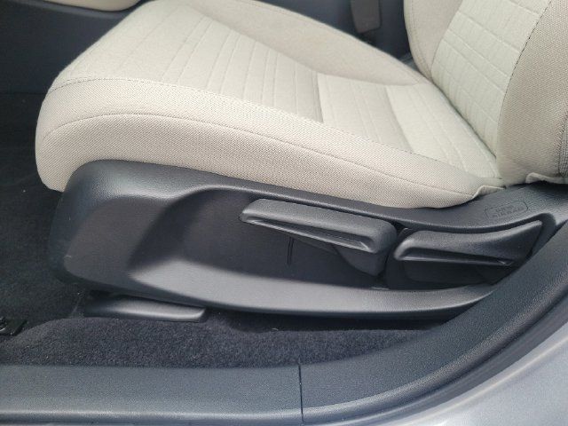 Used 2026 Honda HR-V LX image 11