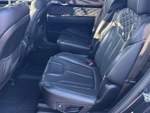 Used 2021 Hyundai Palisade Calligraphy w/ Winter Package image 27