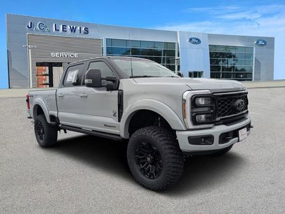 New 2025 Ford F250 Lariat w/ Lariat Ultimate Package