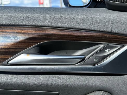 Used 2022 BMW 540i w/ M Sport Package image 20