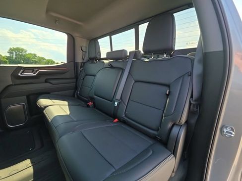 Used 2024 GMC Sierra 1500 Denali w/ Denali Reserve Package AWD/4WD image 30
