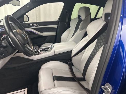 Used 2022 BMW X6 M w/ Competition Package image 10
