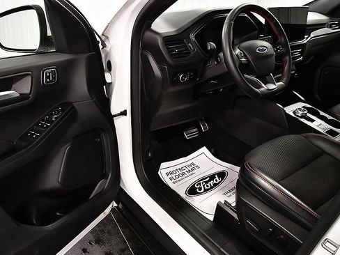 Used 2023 Ford Escape ST-Line Select w/ Tech Pack #2 AWD/4WD image 15