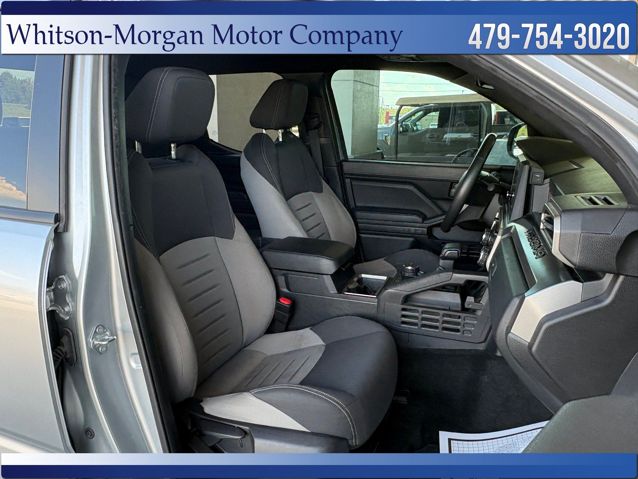 Used 2024 Toyota Tacoma TRD Off-Road AWD/4WD image 31